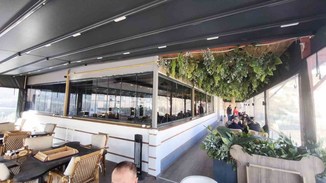 Artvin Ardanuç'ta 4 İşyerinden Yaklaşık 2 Milyon TL Değerinde Hırsızlık: Şüpheli Kısa Sürede Yakalandı