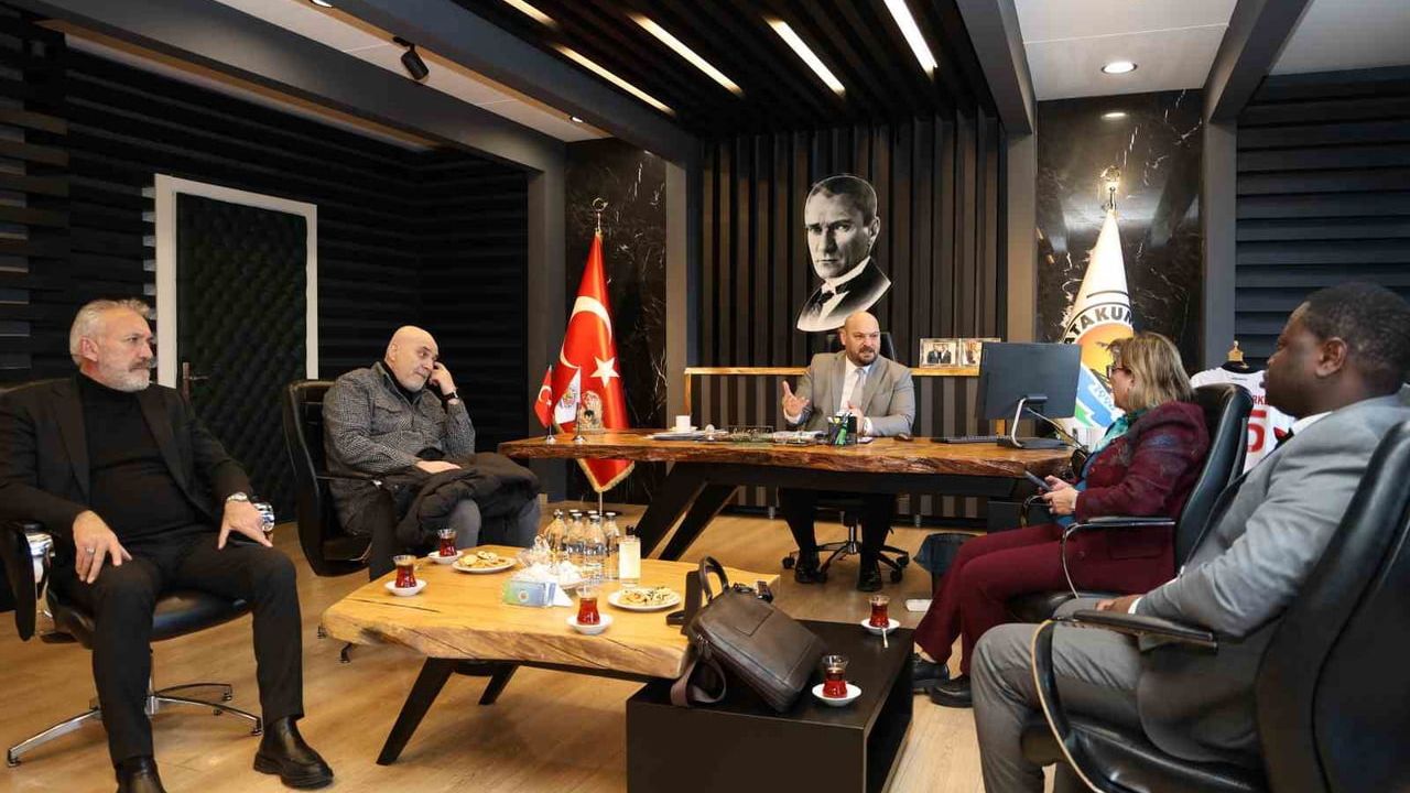 Atakum ve Bari arasında 'Kardeş Şehir' iş birliği için görüşmeler