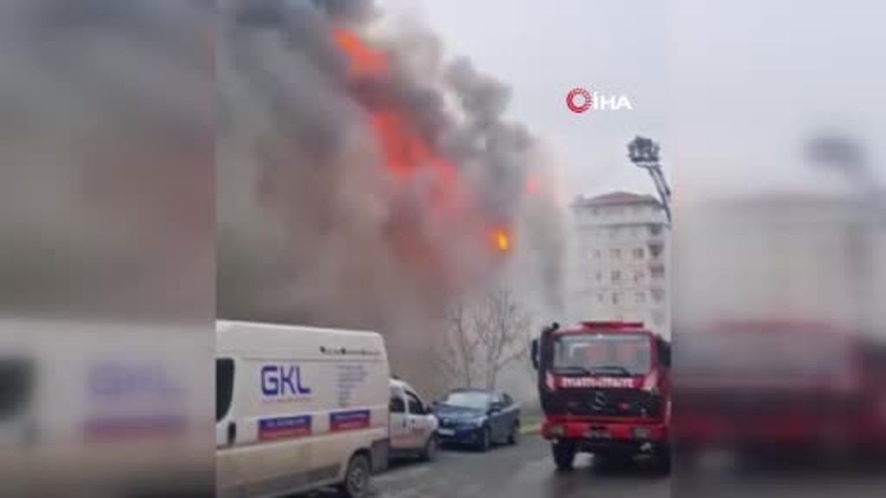 Ataşehir Ferhatpaşa'da iş yerinde yangın bildirildi