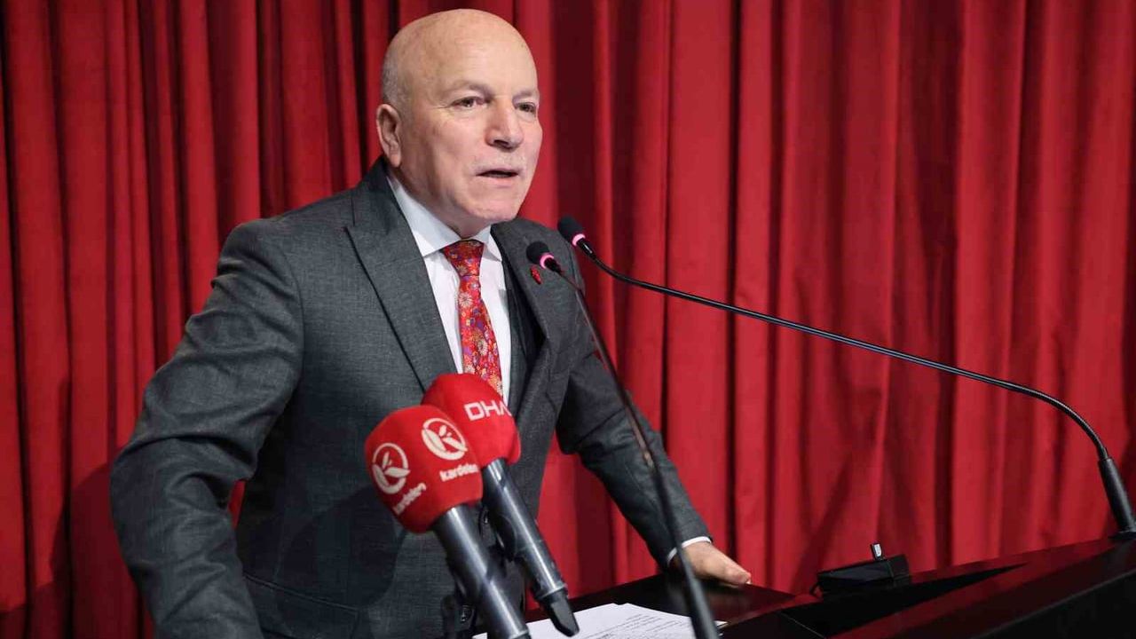 Atatürk Üniversitesi Ziraat Fakültesi 180. yılını kutladı: Gelecek tarımda, tarım bilimde yükseliyor