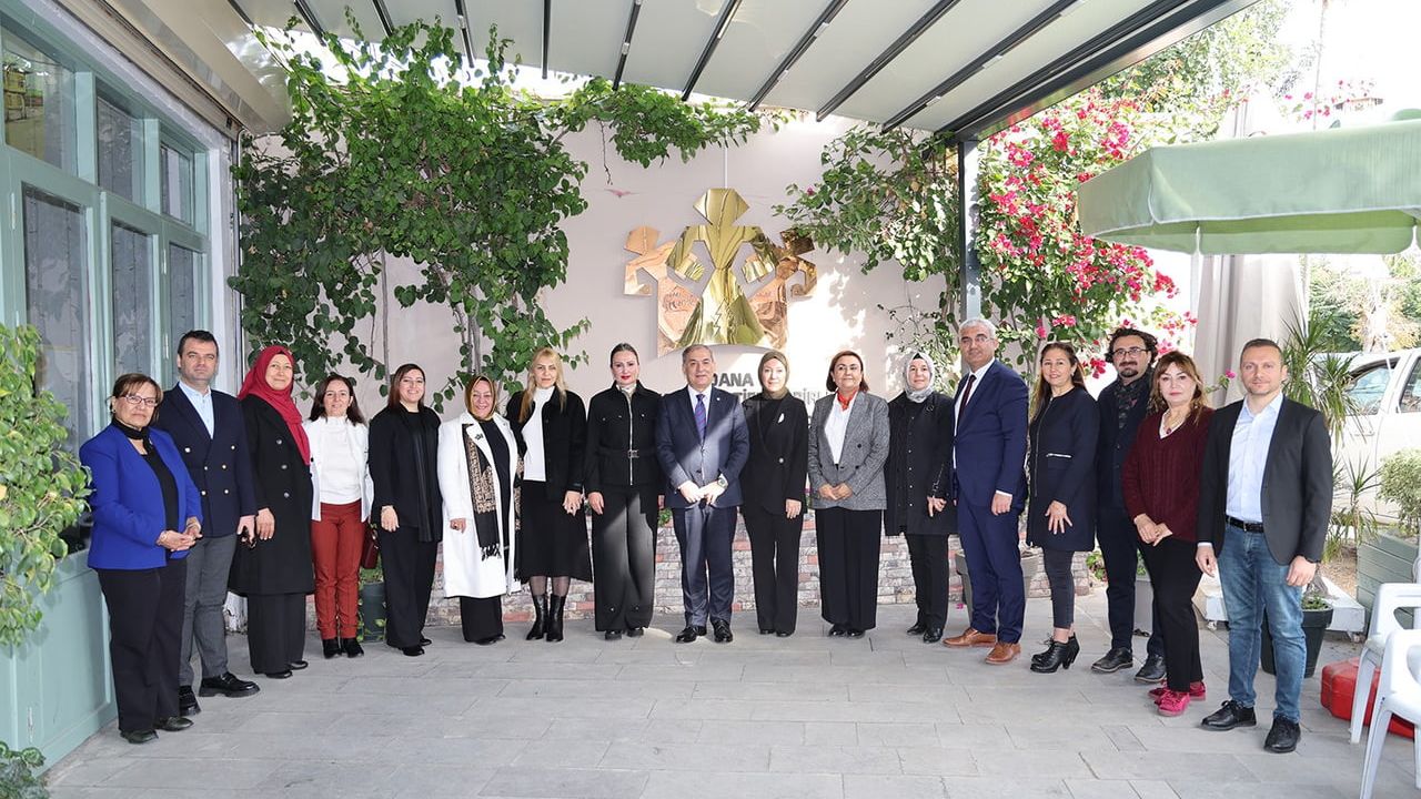 ATÜ Bilim Kafe’de kadın kooperatiflerinin rolü ve iş birlikleri konuşuldu