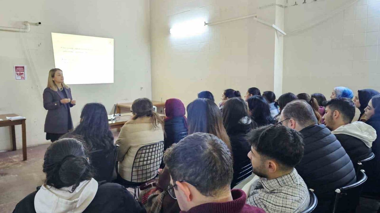 Aydın Atatürk Devlet Hastanesi'nde Yeni Sağlık Personeline Uyum Eğitimi Tamamlandı