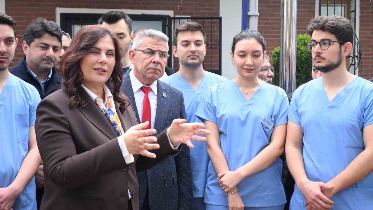 Aydın Büyükşehir Nazilli Ağız ve Diş Sağlığı Polikliniği hizmete açıldı