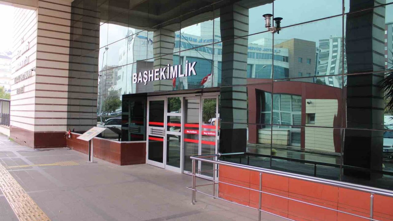 Aydın’da Kadın Doğum ve Çocuk Hastalıkları Hastanesi Şehir Hastanesi’ne Taşındı, Eski Bina Sessizliğe Büründü