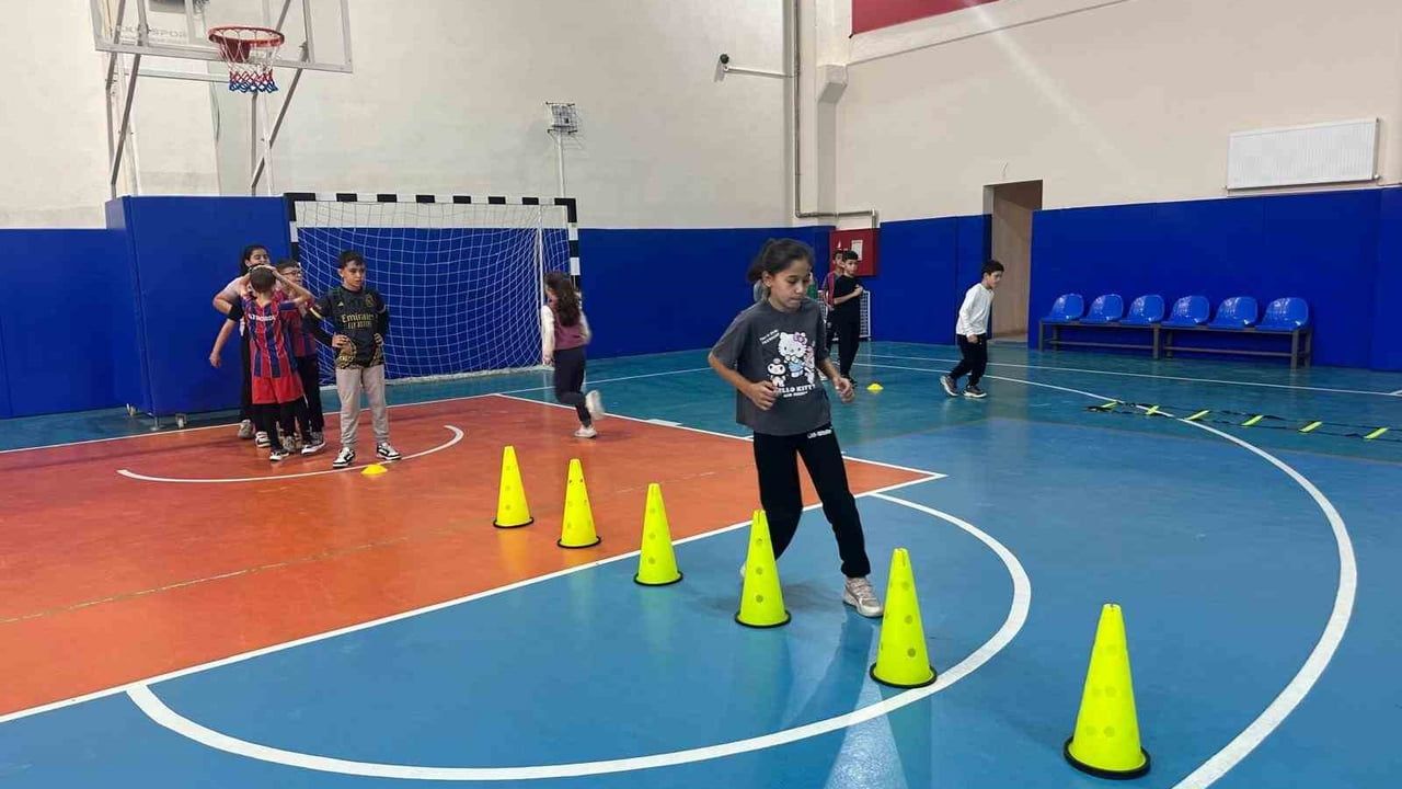 Aydın'da Sportif Yetenek Taramasıyla Seçilen Genç Sporcular Antrenmanlarına Devam Ediyor