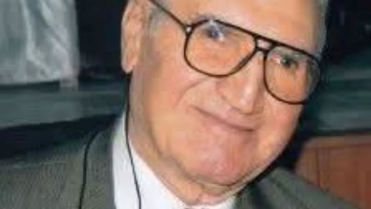 Aydın'ın eski İl Milli Eğitim Müdürü Erdoğan Şimşek hayatını kaybetti