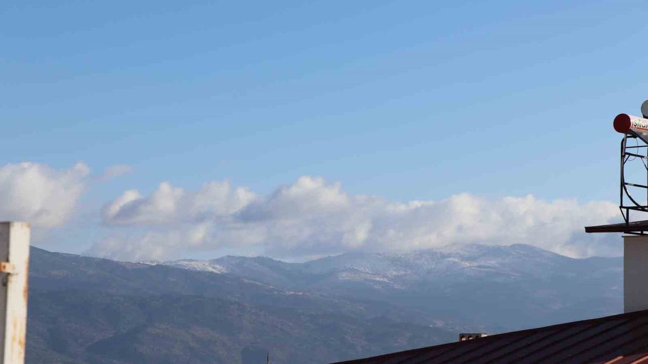 Aydın'ın yüksekleri karla kaplandı: Paşayaylası, Madran ve Karıncalı beyaza büründü