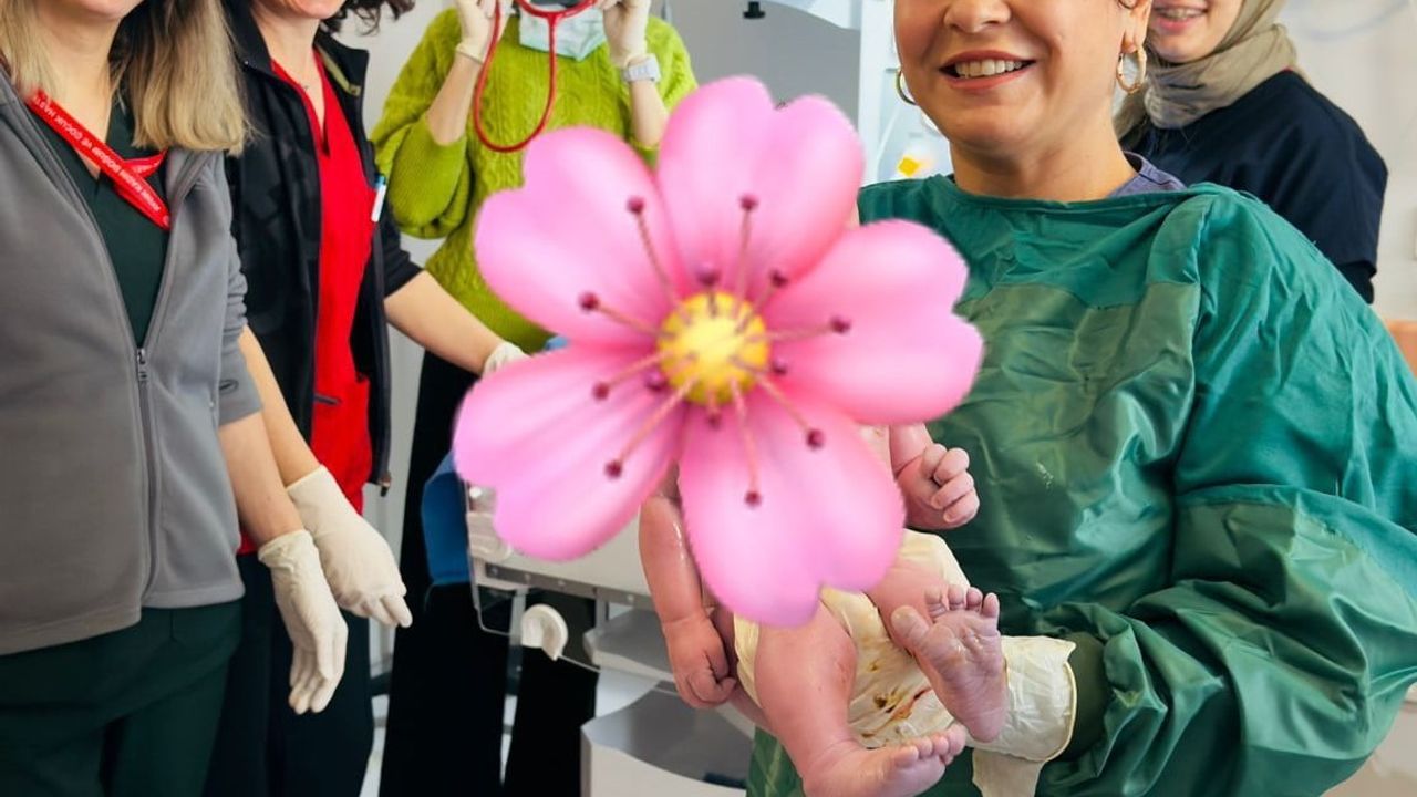 Aydın Şehir Hastanesi'nde Kadın Doğum Bölümünün İlk Bebek Doğdu