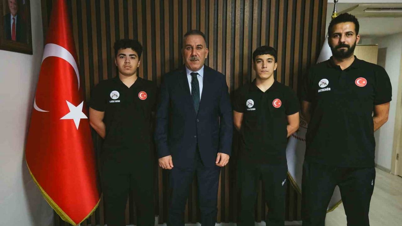 Aydınlı sporcular Bulgaristan'daki Havalı Silahlar Avrupa Şampiyonalarında Türkiye'yi temsil edecek