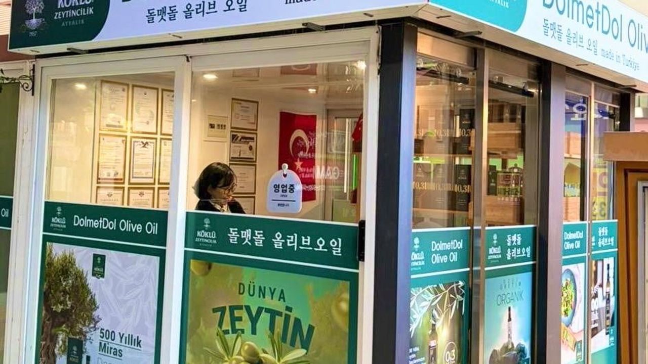 Ayvalıklı zeytinyağı firması Seul’de ilk yurt dışı mağazasını açtı