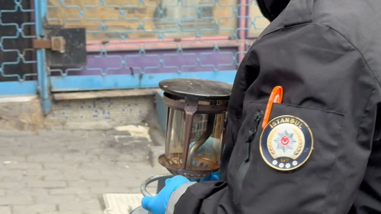 Bağcılar'da karbonmonoksit zehirlenmesi: Aynı aileden üç kişi yaşamını yitirdi, bir kişi ağır yaralı