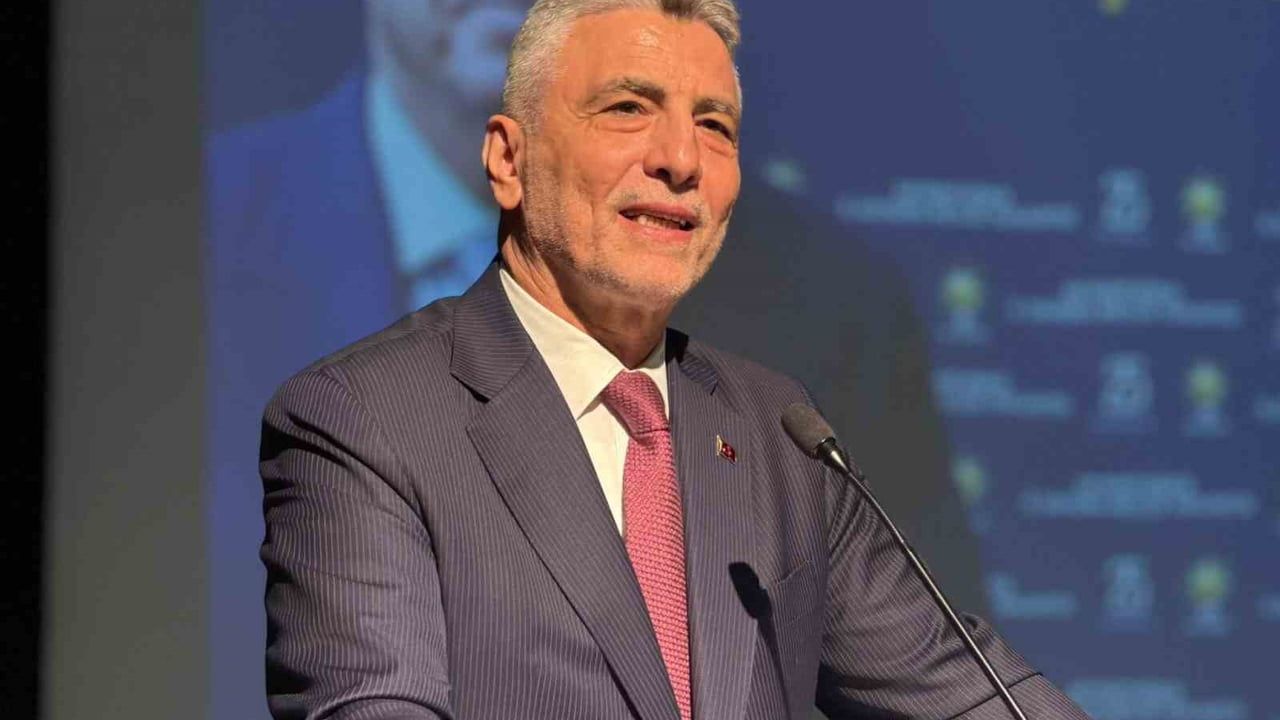 Bakan Bolat: Hizmet ihracatında 122 milyar dolarla rekor kırdık