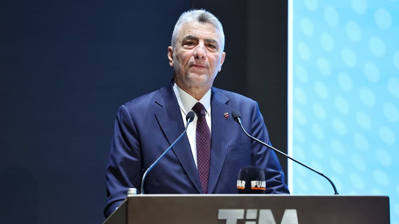 Bakan Bolat: Toplam İhracat 390 Milyar Dolar — 400 Milyar Sınırına Yaklaşıldı