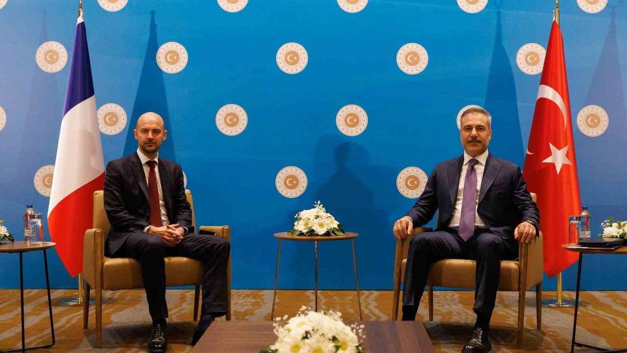 Bakan Fidan, Fransız Mevkidaşı Jean-Noel Barrot ile Ankara'da Görüştü