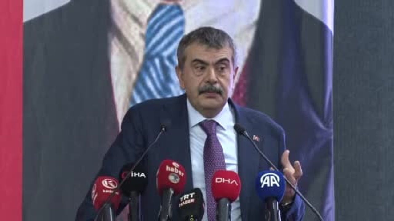Bakan Yusuf Tekin: Erzurum toplantısında İstanbul iddialarını eleştirdi, eğitimdeki dönüşümü anlattı