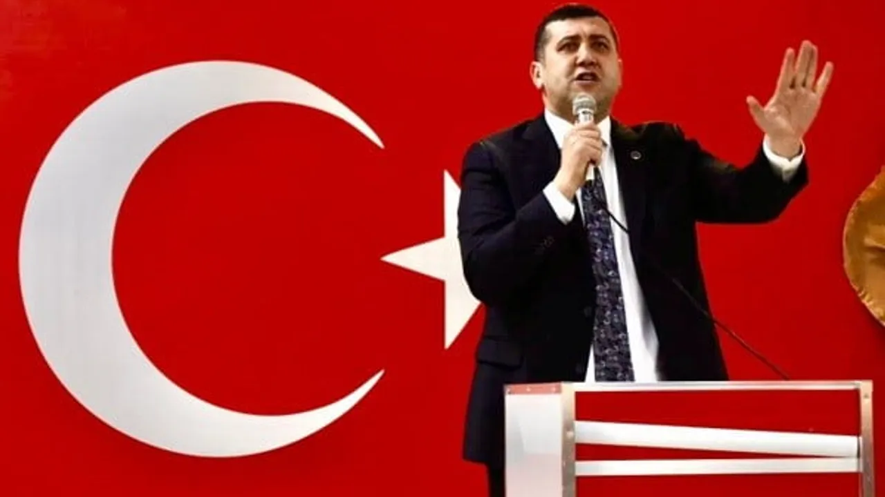 Baki Ersoy: Nusaybin sınırındaki Türk bayrağına saldırı büyük bir alçaklık