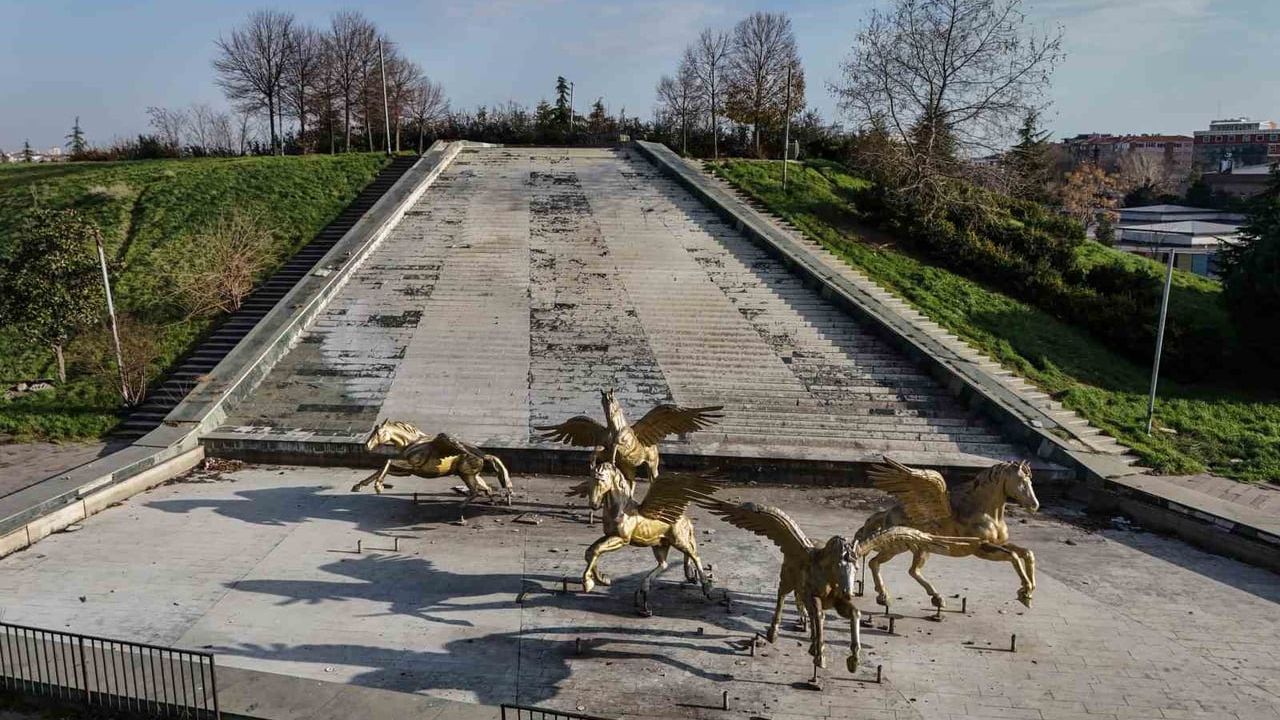 Bakırköy Botanik Parkı'nda bakım eksikliği: 96 bin m²'lik park iki yıldır kapalı
