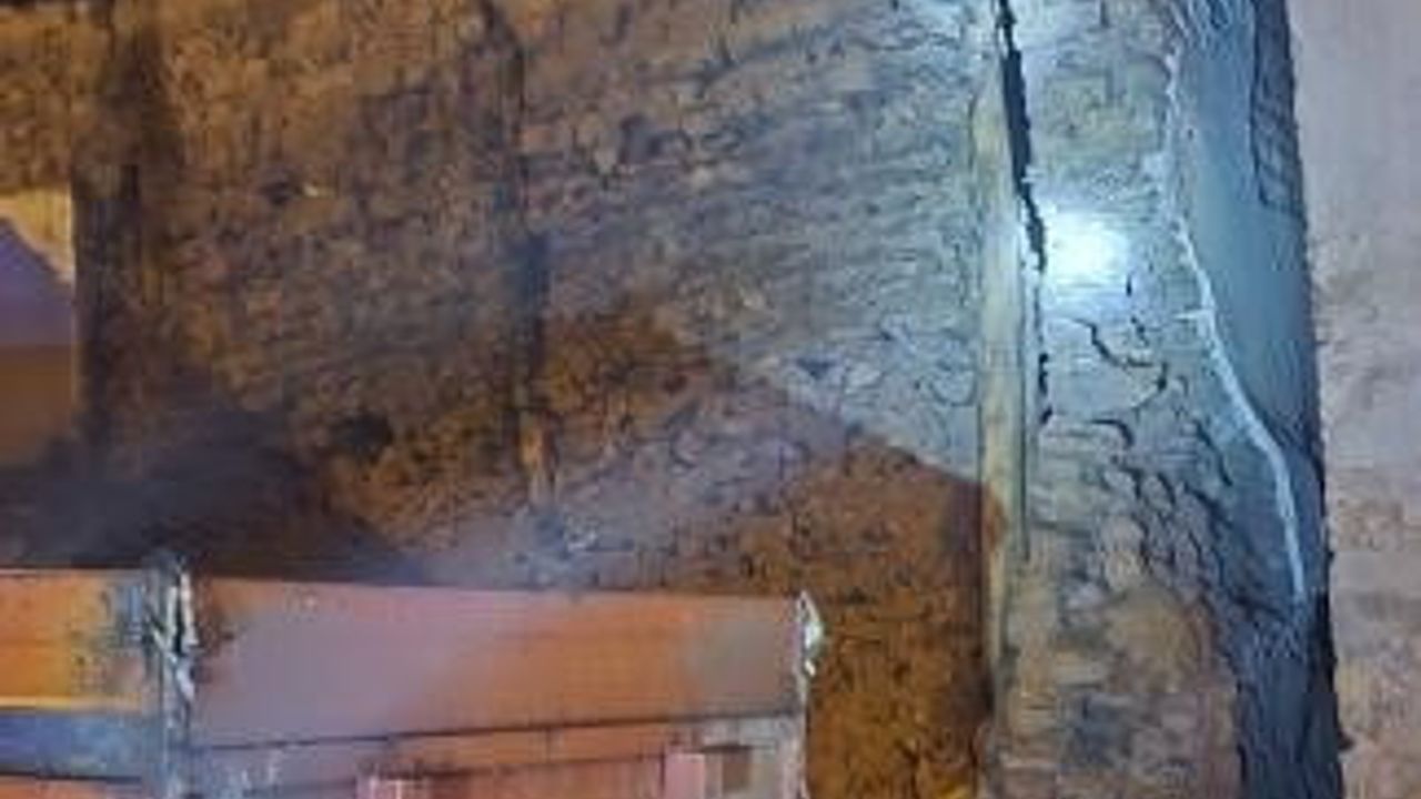 Balıkesir Sındırgı merkezli 5.1 büyüklüğündeki deprem Balıkesir ve Bursa’dan hissedildi