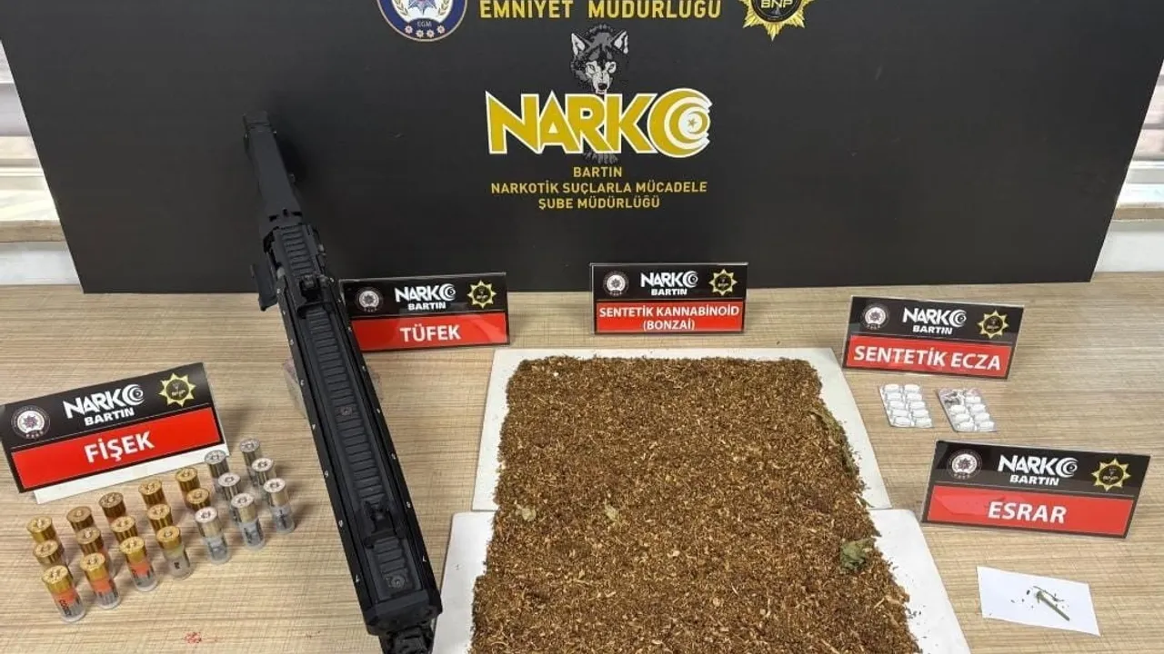 Bartın’da 10 bin adet dolu makaron ele geçirildi; 2 kişi gözaltında