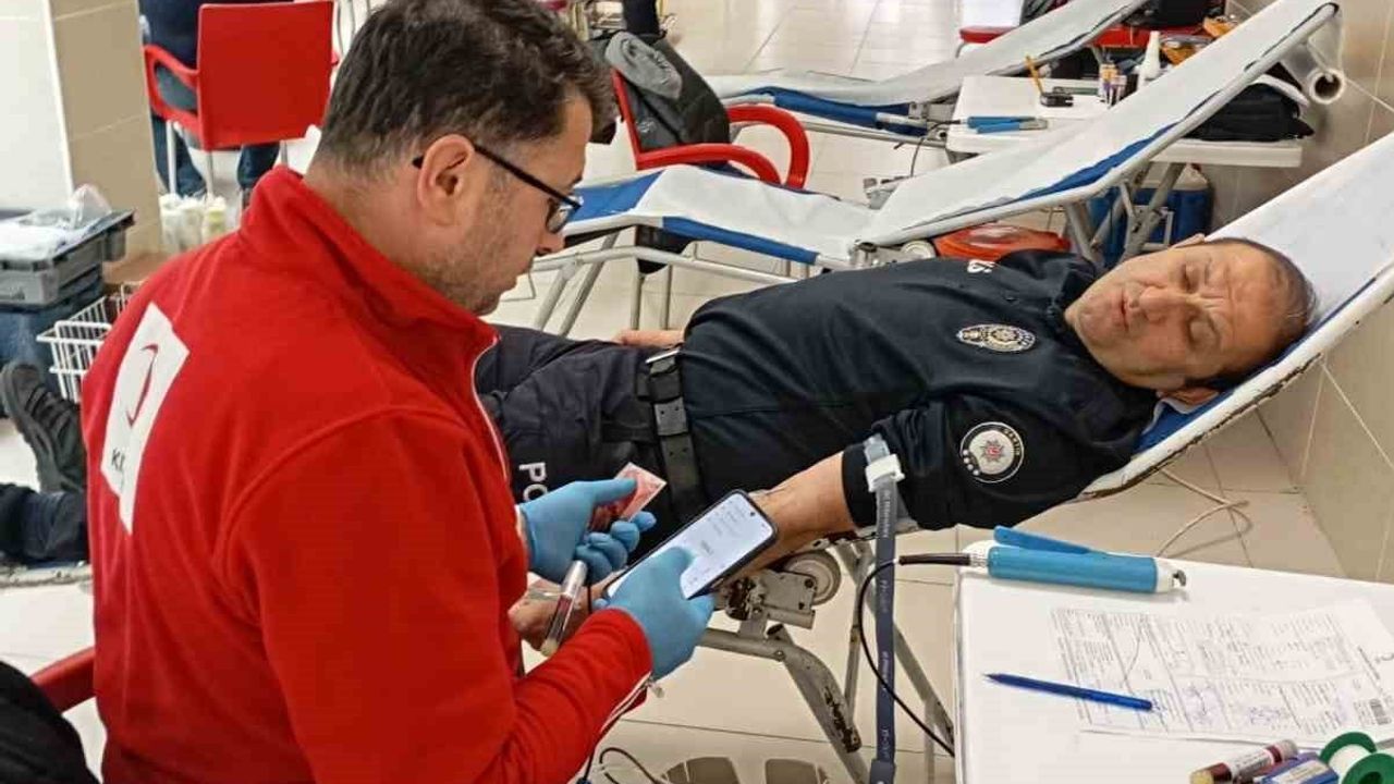 Bartın'da 2 günde 52 ünite kan bağışı toplandı