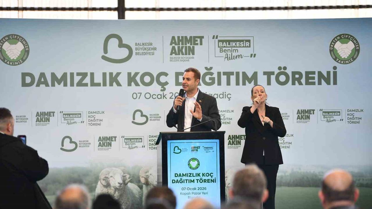 Başkan Akın Bigadiç’te damızlık koç dağıtımını ve kırsal destek programlarını açıkladı