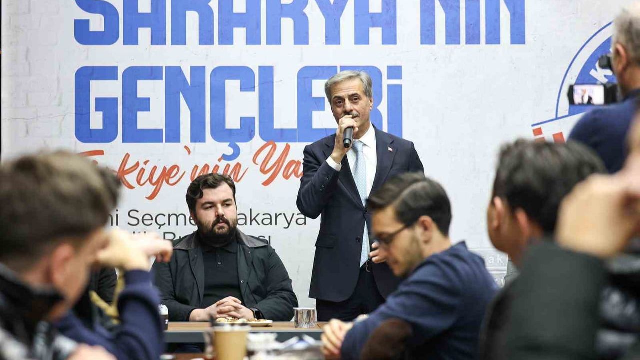 Başkan Alemdar: Gençlerin yarınları için Sakarya'da büyük yatırımları hayata geçiriyoruz