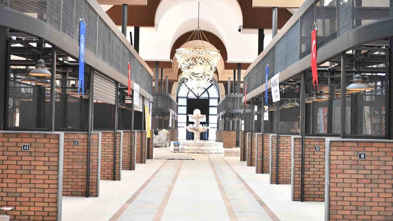 Başkan Büyükkılıç, Çarşı Melikgazi Projesini Yerinde İnceledi