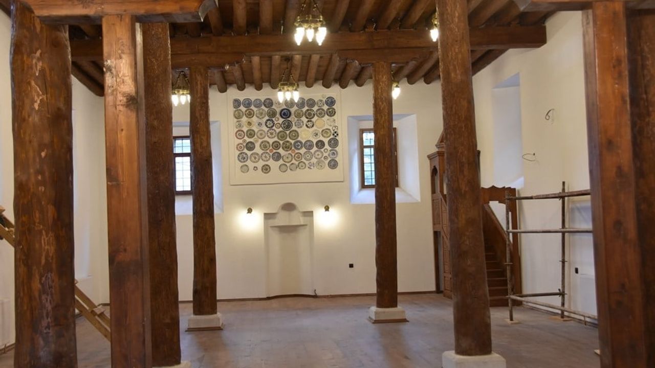 Başkan Çolakbayrakdar: Ödüllü projelerle Hoca Hasan Medresesi restorasyonuna başlanıyor