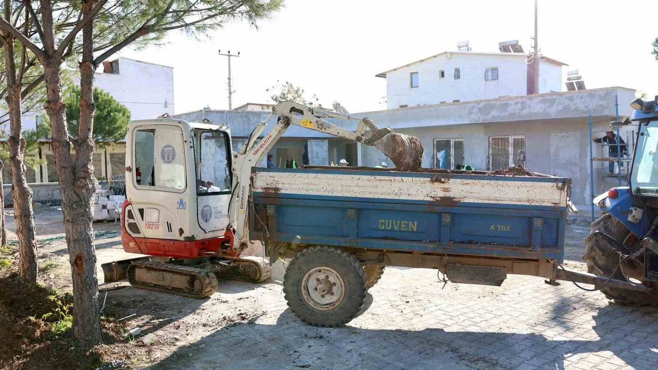Başkan Hatice Gençay, Özel Çocuklar Oyun Evi çalışmalarını yerinde inceledi