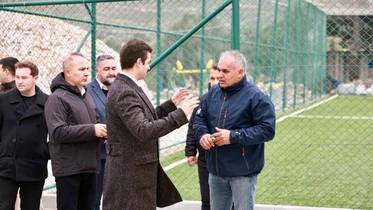 Başkan Mandalinci Mazı ve Yeniköy Mahallelerinde İhtiyaçları Yerinde İnceledi