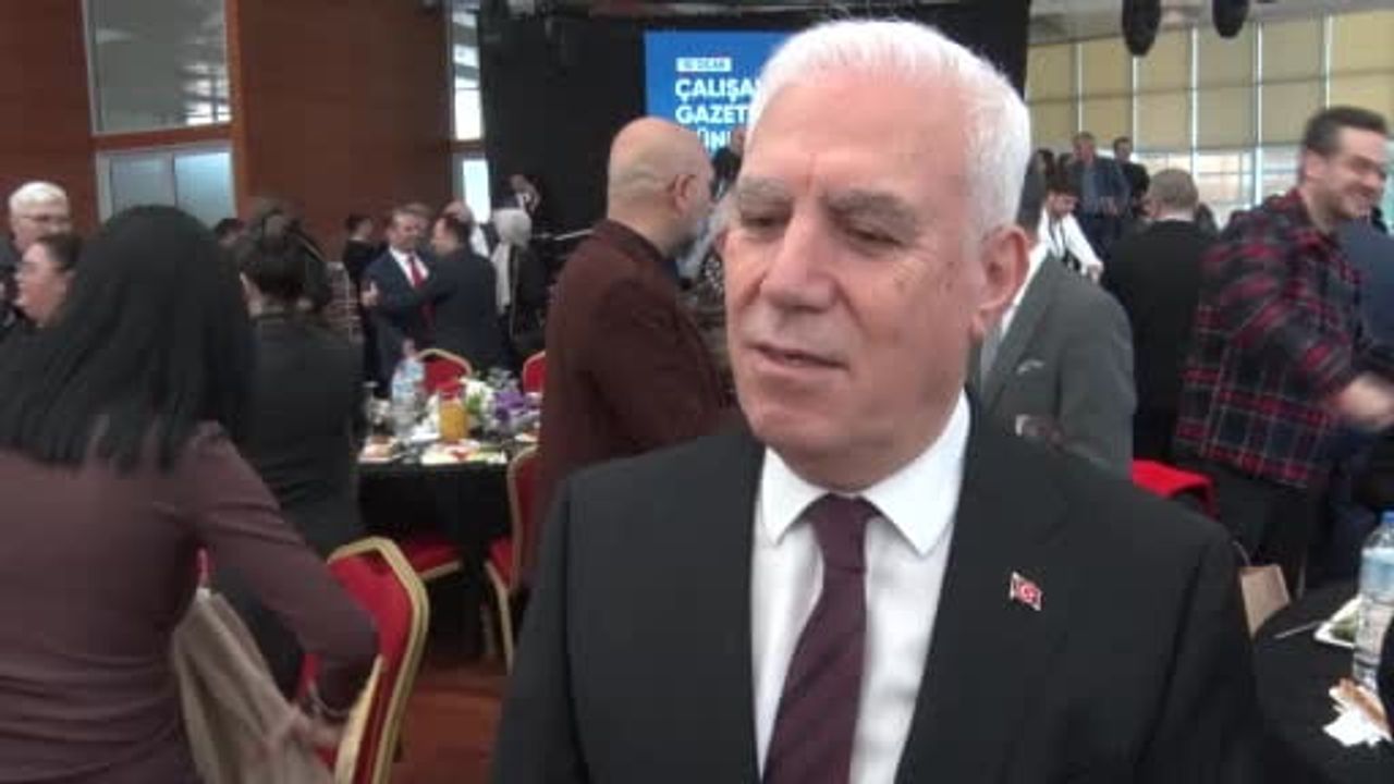 Başkan Mustafa Bozbey, Ak Parti'ye geçeceği iddialarını yalanladı