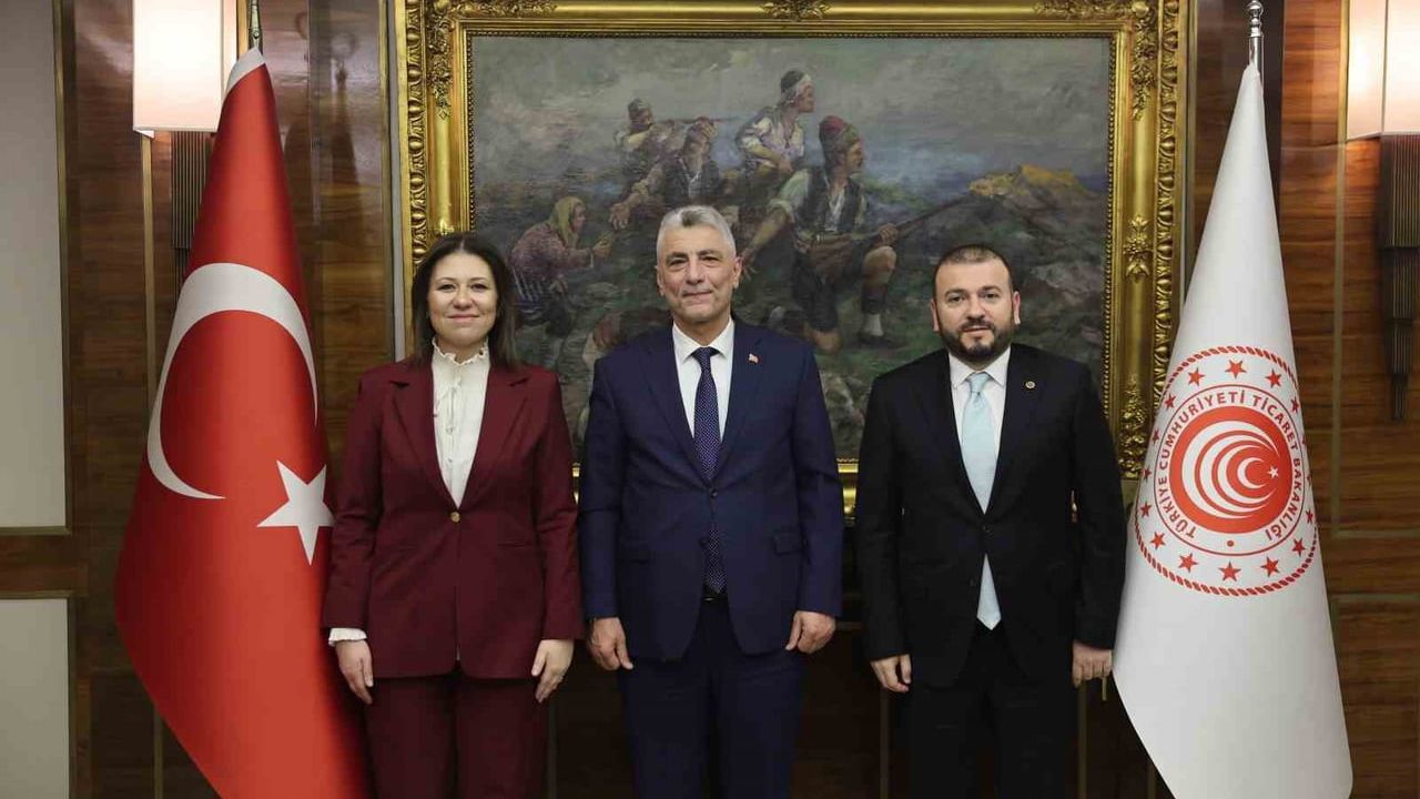 Başkan Mustafa Candaroğlu Ankara’da Bakan ve Üst Düzey Bürokratlarla Arnavutköy Projelerini Görüştü