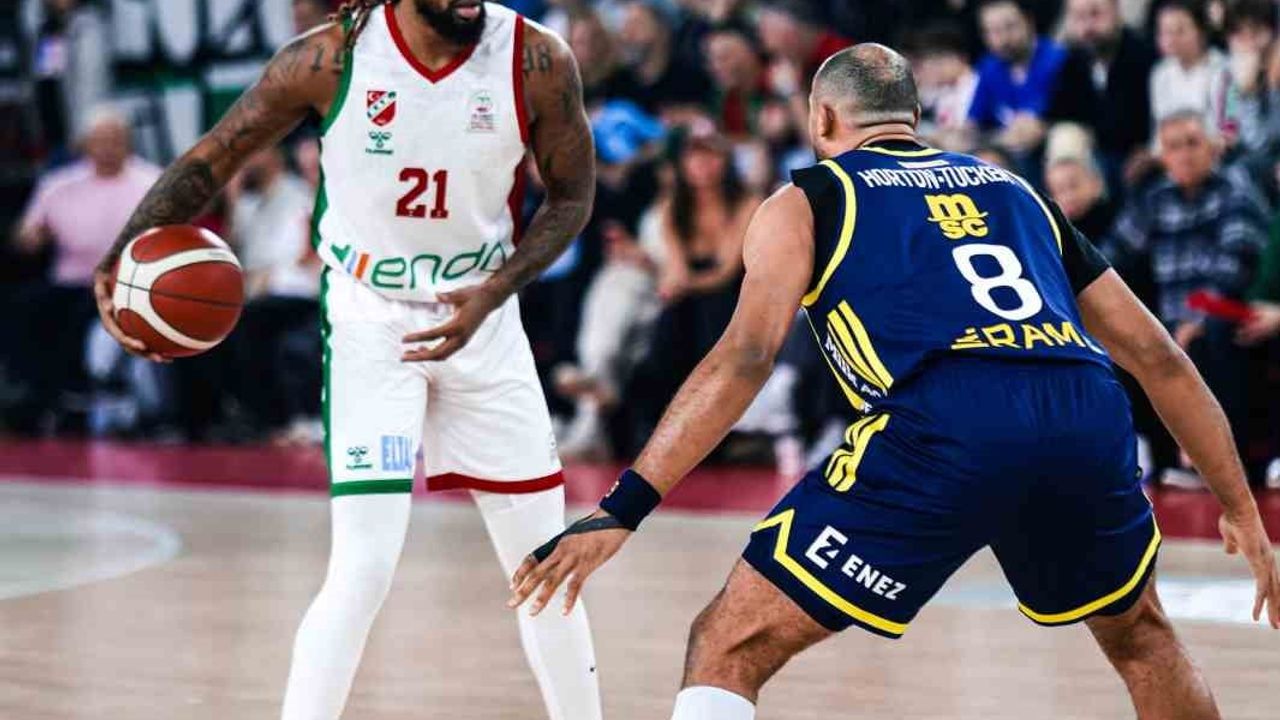 Basketbol Süper Ligi: Fenerbahçe, Karşıyaka'yı 91-55 yendi