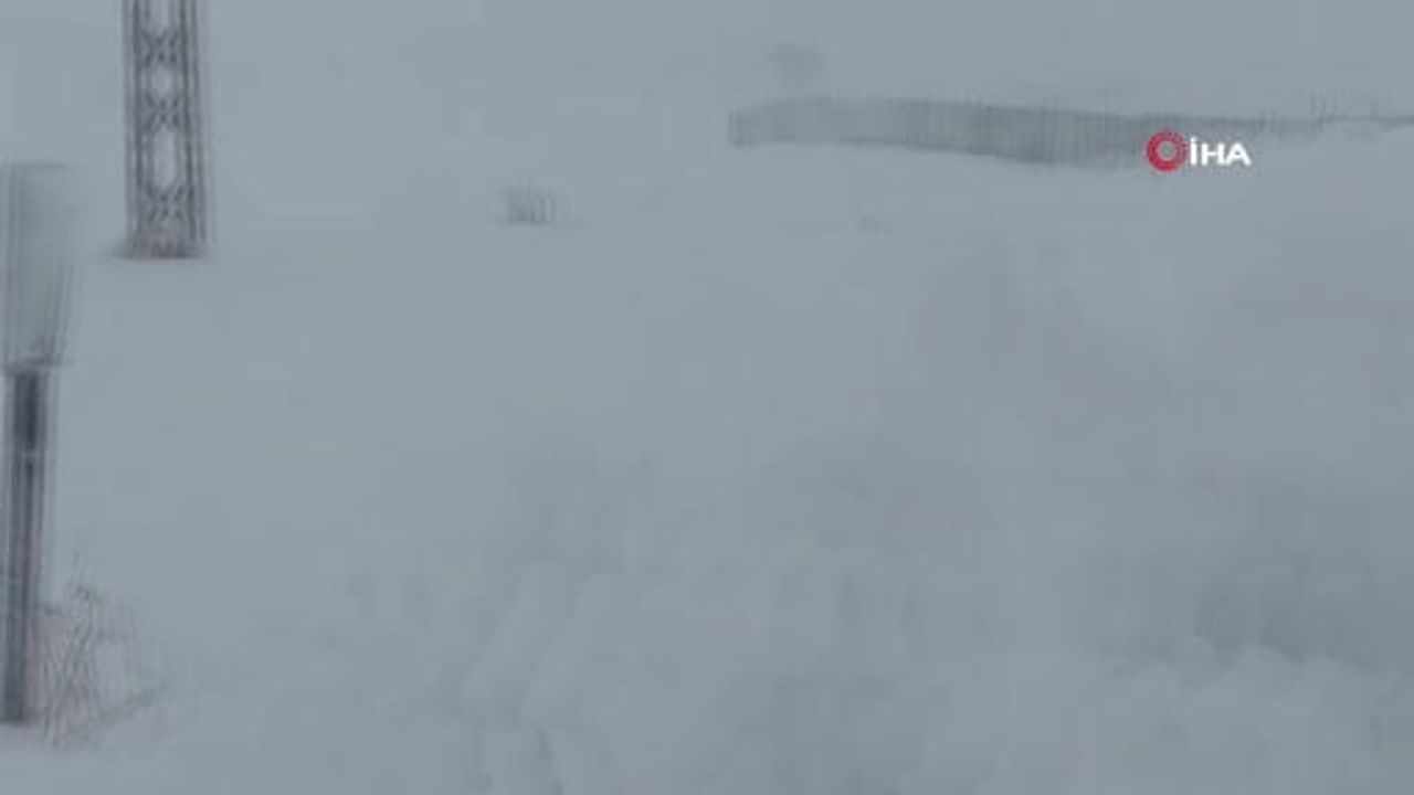 Batman’da kardan kapanan 4 bin 859 kilometre yol ulaşıma açıldı