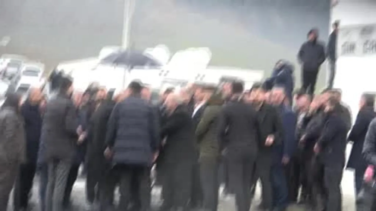 Batman'da Şeyh Süleyman Bağdu, Vefatının 20. Yılında Binlerce Kişiyle Anıldı