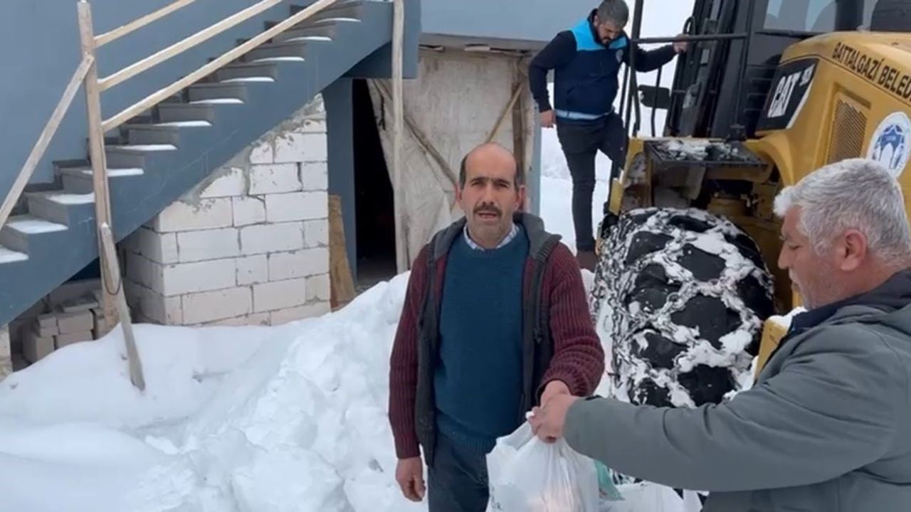 Battalgazi Belediyesi 21 kilometrelik yolu açarak kanser hastasına ilaç yetiştirdi