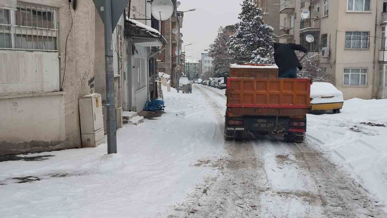 Battalgazi'de kar seferberliği: ulaşım ve yaya güvenliği öncelikte