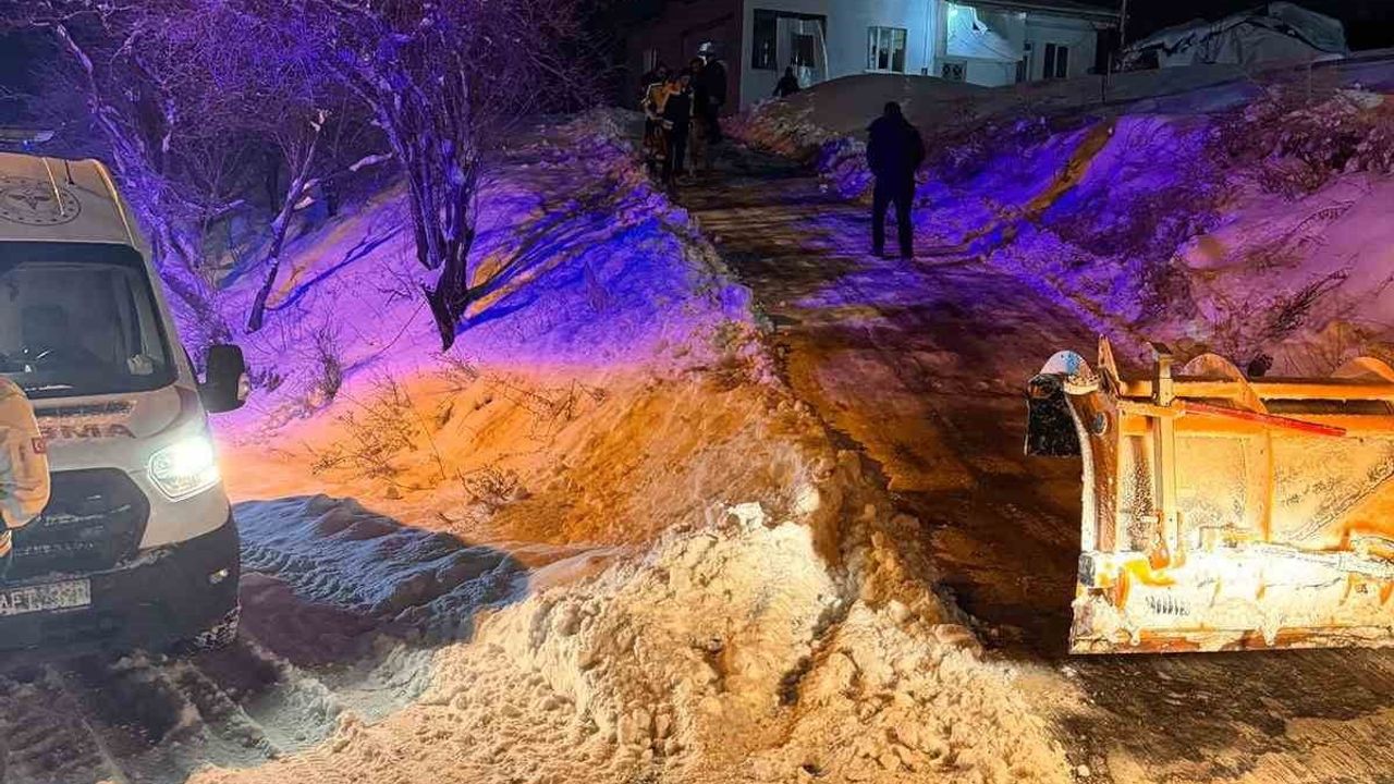 Battalgazi'de karla mücadele: 40 kırsal mahallenin yolları ulaşıma açıldı