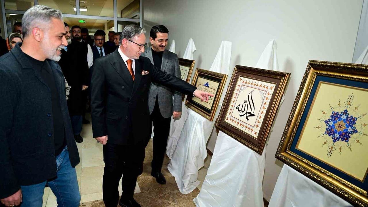 Battalgazi'de Miraç Kandili programında Prof. Dr. Mustafa Karataş'a yoğun ilgi