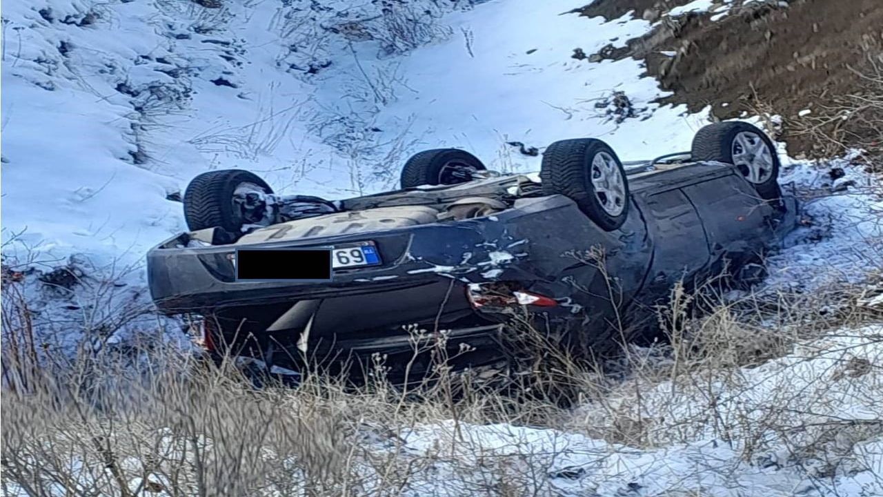 Bayburt-Erzincan İpekyolu’nda güvenlik endişesi: Dar yol, gizli buzlanma ve artan kazalar