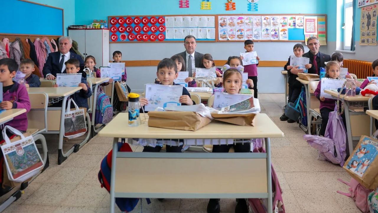 Bayburt'ta 14 bin 319 öğrenci yarıyıl tatiline girdi