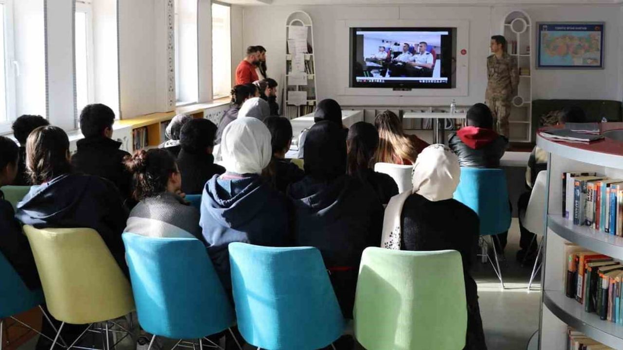 Bayburt'ta 3 bin 296 Lise Öğrencisine JSGA Tanıtımı Yapıldı