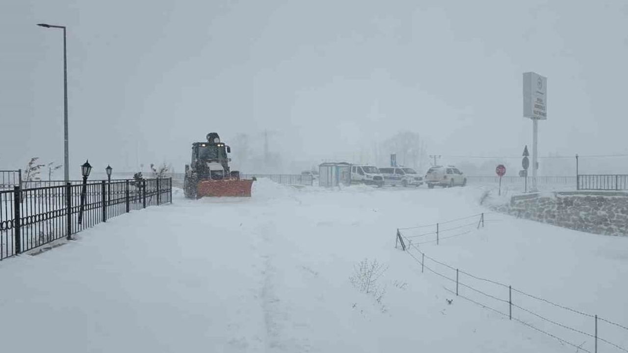 Bayburt ve Aydıntepe Belediyelerinden Kar Uyarısı: Zorunlu Olmayan Seyahatlerden Kaçının