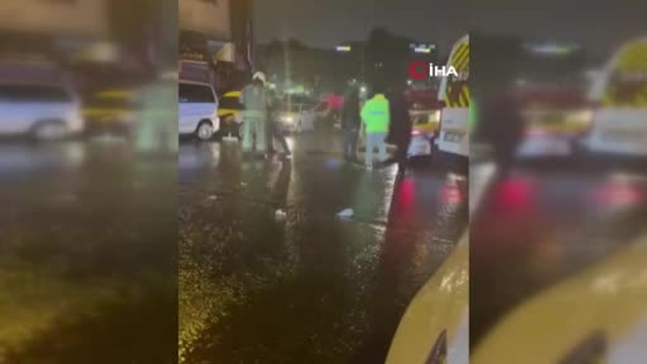 Bayrampaşa Ordu Caddesi'nde yol çökmesi