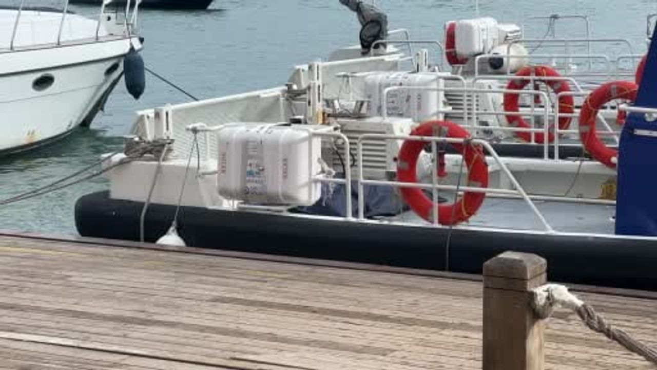 Beşiktaş açıklarında kimliği belirsiz erkek cesedi bulundu; kayıp Rus yüzücüyle ilişkilendiriliyor