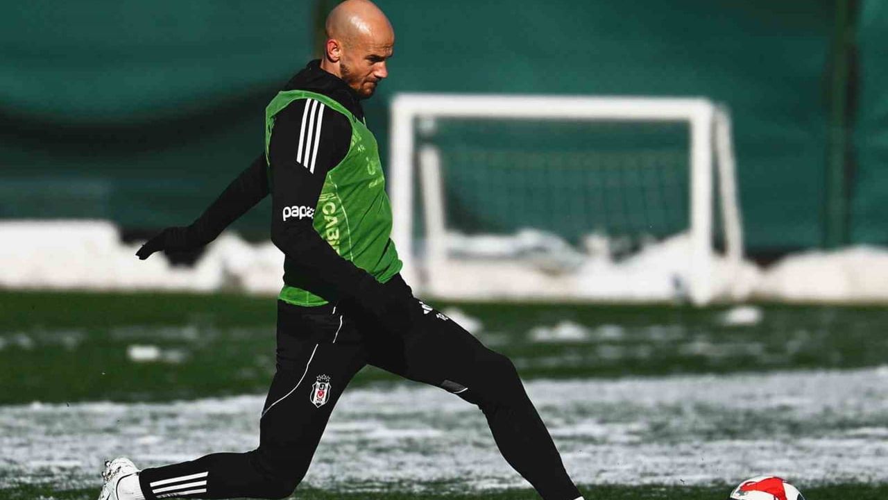 Beşiktaş, Antalya kampı öncesi İstanbul'daki son idmanını tamamladı