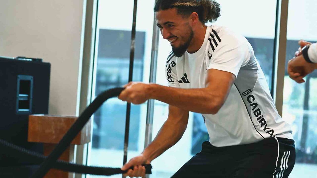 Beşiktaş, Antalya kampında salonda kuvvet ve dayanıklılık çalıştı