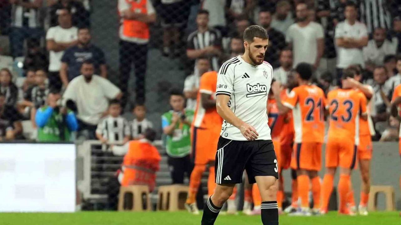 Beşiktaş, David Jurasek ile yollarını ayırdı; oyuncu Slavia Prag'a transfer oldu