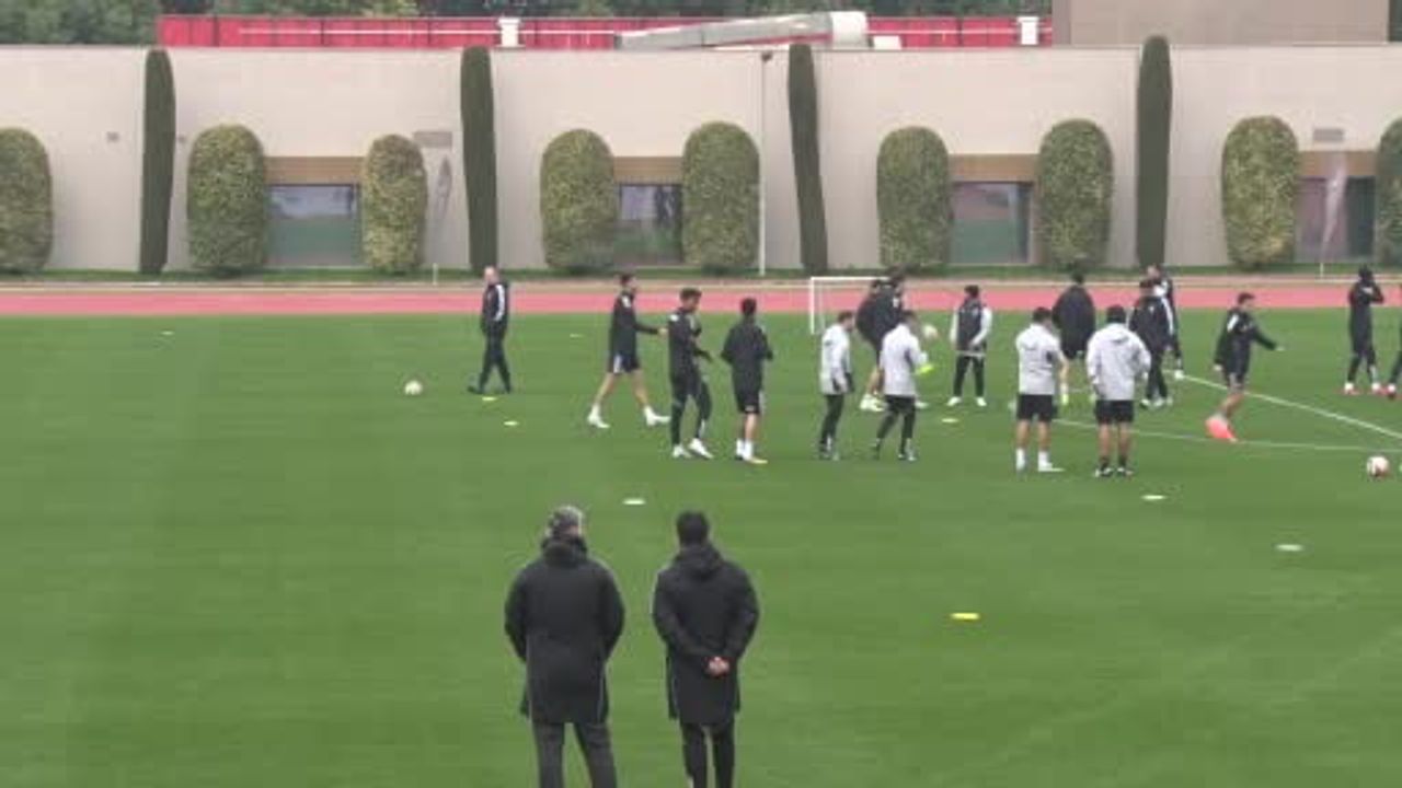 Beşiktaş, devre arası çalışmalarını Antalya'da sürdürdü