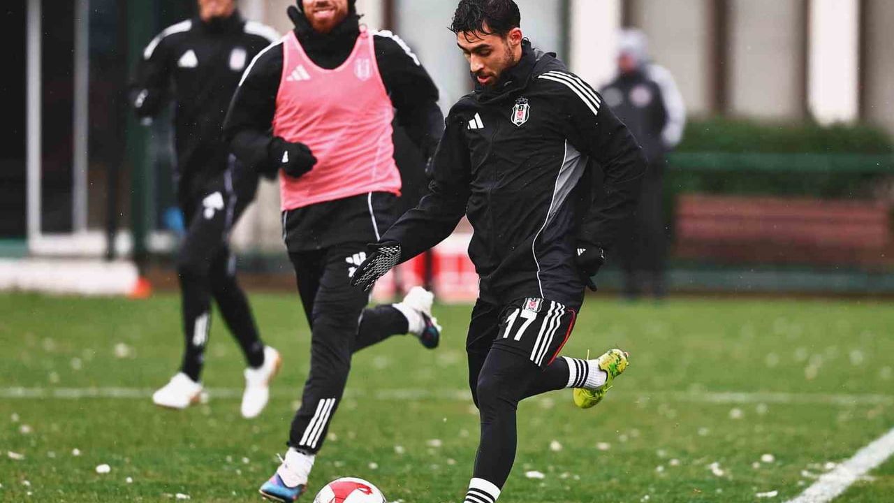 Beşiktaş, Keçiörengücü Maçı Hazırlıklarına Nevzat Demir Tesisleri'nde Başladı